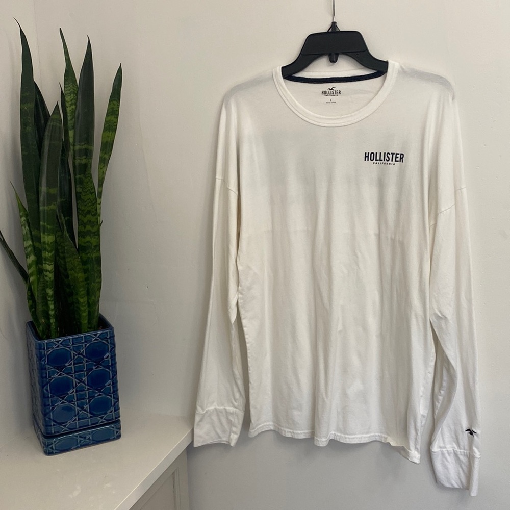 Hollister long sleeve tee